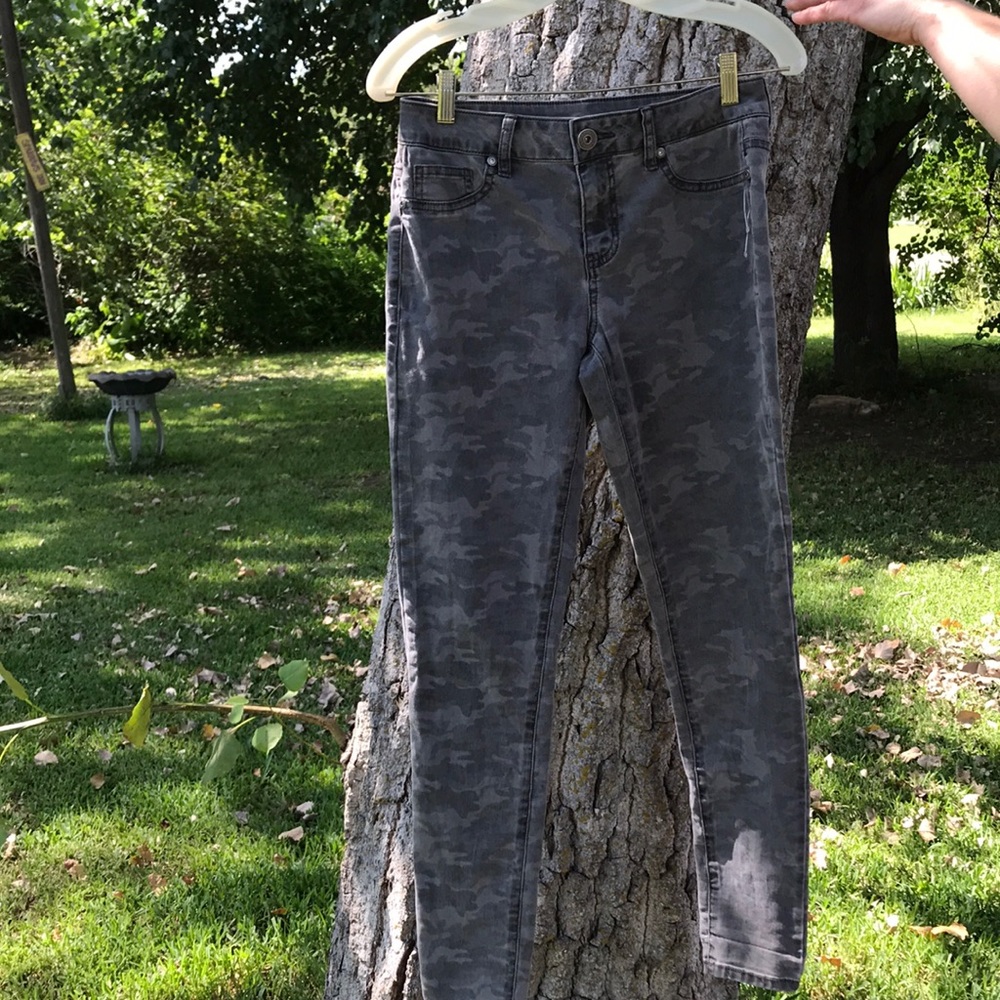 Maurices camouflage size SR